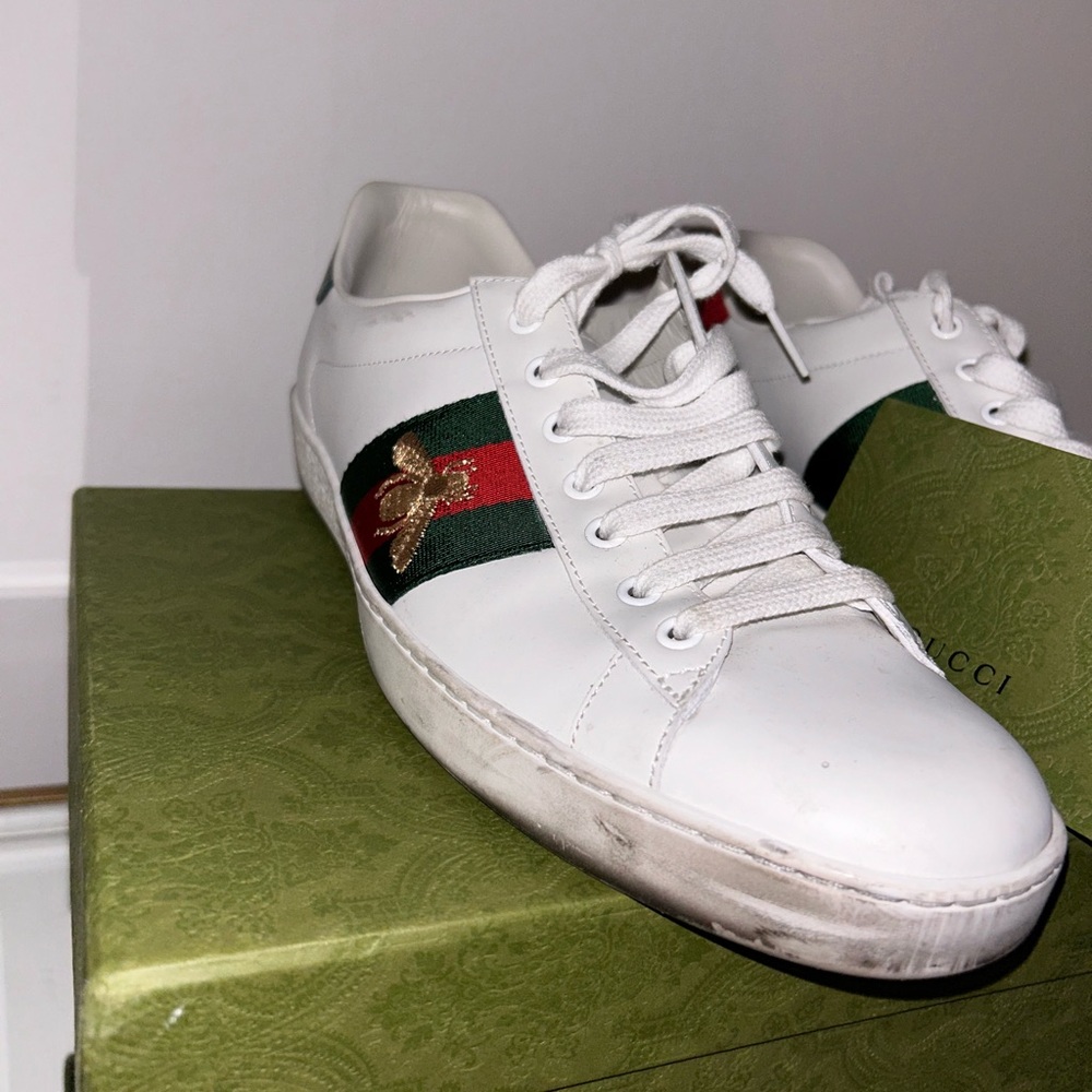 Gucci men’s white and green trainers size 10.5
